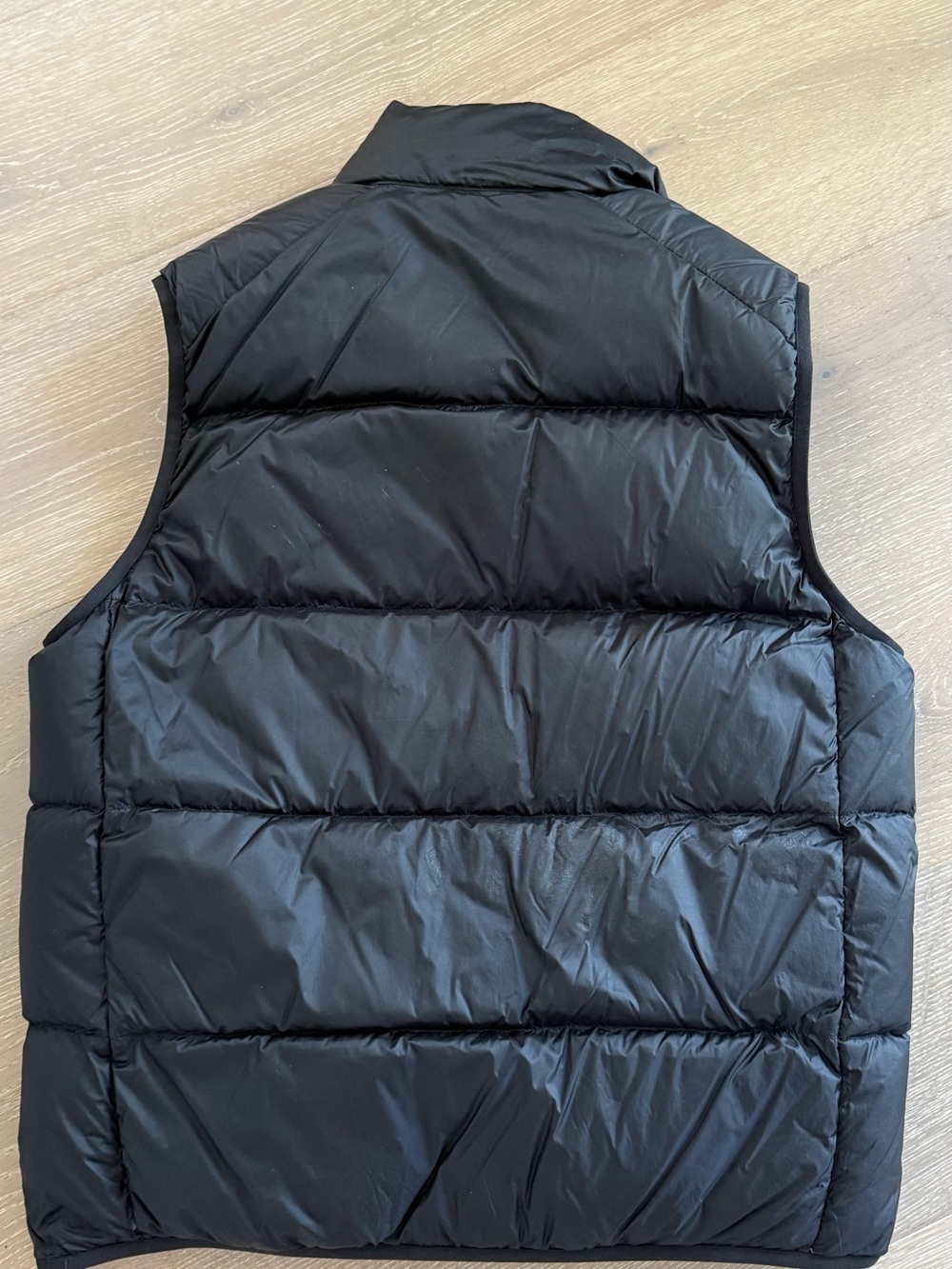 Uniqlo Men's Black Puffer Vest - Medium. Excellent condition. - Picture 3 of 3